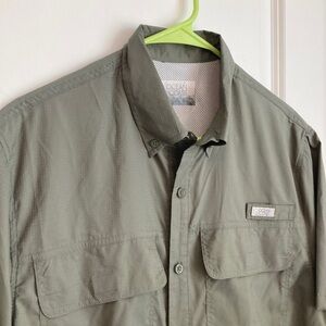Ocean+Coast short sleeve button down outdoor shirt, adult small